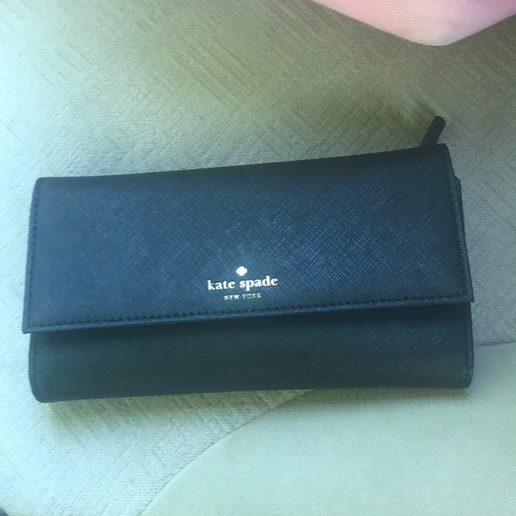 Kate spade wallet - Picture 4 of 4
